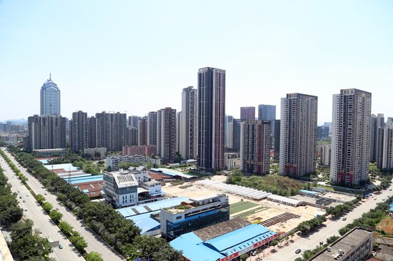 碧桂园20亿揽柳州2宗商住地 中海昆明溢价率201%地块无效