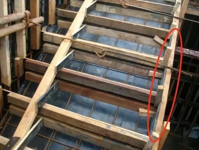 施工技术 | 一种新型楼梯踏步支模方法,省时,省工,质量好!