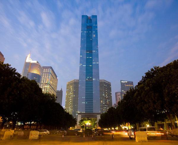 广州中信全球最高钢筋混凝土结构建筑物体现中国建设强大