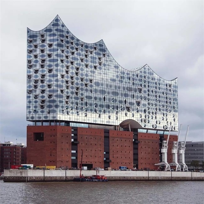 10,汉堡爱乐音乐厅 elbphilharmonie 赫尔佐格和德梅隆事务所